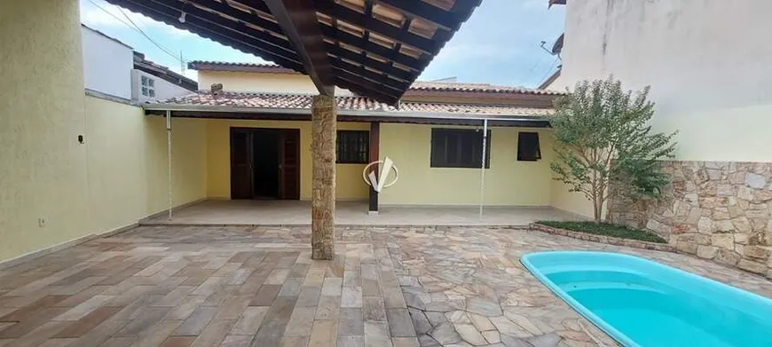 Foto 1 de Casa com 2 Quartos à venda, 91m² em Loteamento Residencial Andrade, Pindamonhangaba