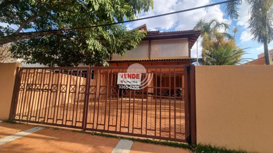 Foto 1 de Casa de Condomínio com 4 Quartos à venda, 350m² em Bairro das Palmeiras, Campinas