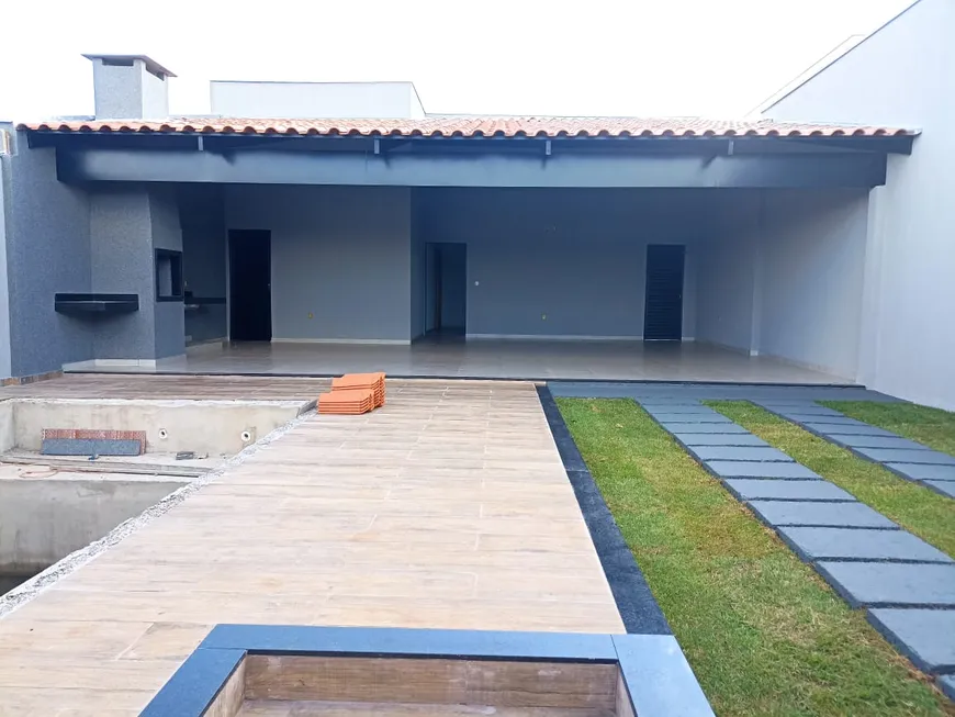 Foto 1 de Casa de Condomínio com 3 Quartos à venda, 142m² em Condomínio Rio Grande, Fronteira