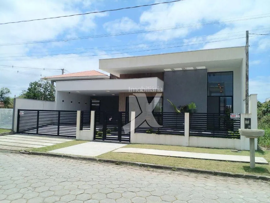 Foto 1 de Casa com 3 Quartos para alugar, 230m² em Atami, Pontal do Paraná