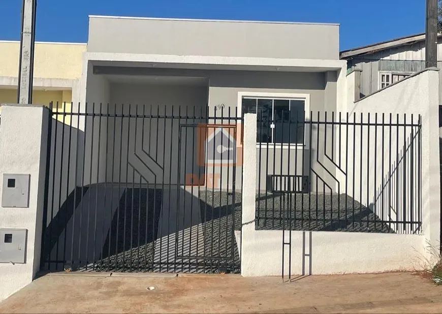 Foto 1 de Casa com 2 Quartos à venda, 67m² em Chapada, Ponta Grossa