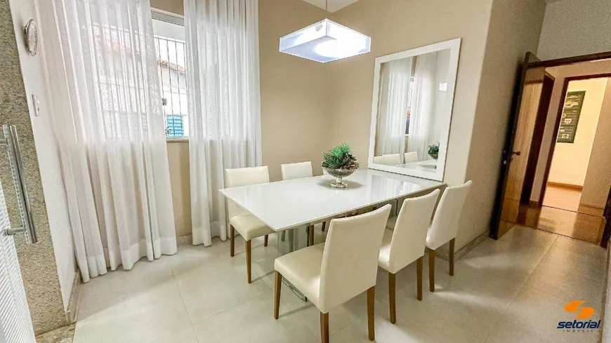 Foto 1 de Casa com 3 Quartos à venda, 180m² em Santa Lúcia, Belo Horizonte