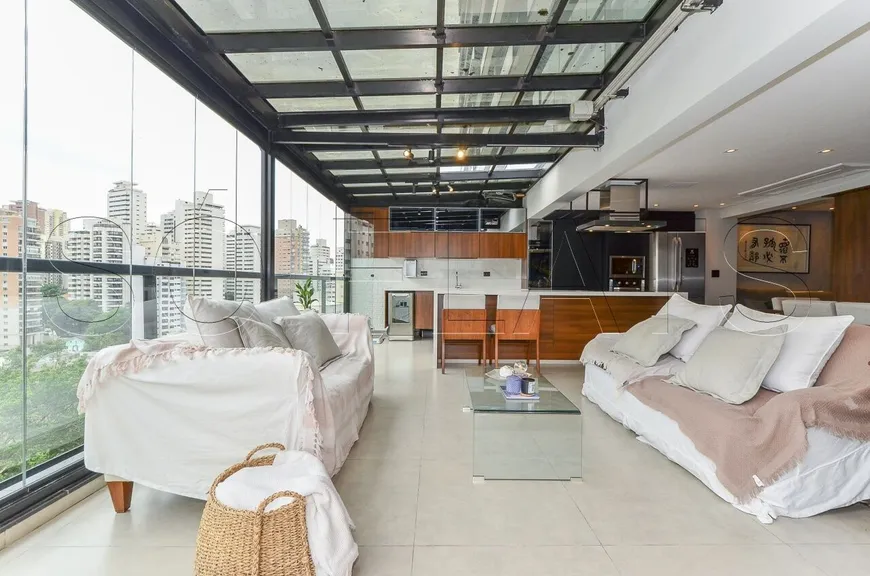 Foto 1 de Apartamento com 2 Quartos à venda, 160m² em Vila Mariana, São Paulo