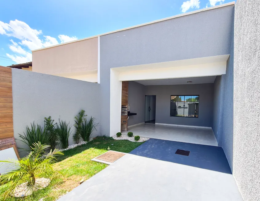 Foto 1 de Casa com 3 Quartos à venda, 98m² em Jardim São José, Goiânia
