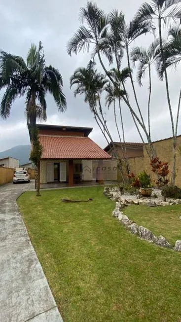 Foto 1 de Casa com 2 Quartos à venda, 81m² em Lagoinha, Ubatuba