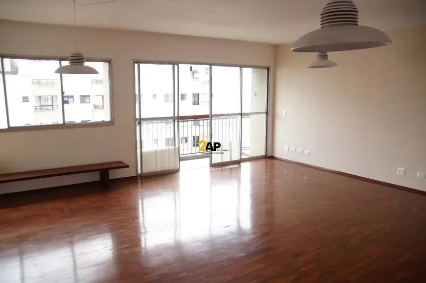 Foto 1 de Apartamento com 3 Quartos à venda, 150m² em Vila Andrade, São Paulo