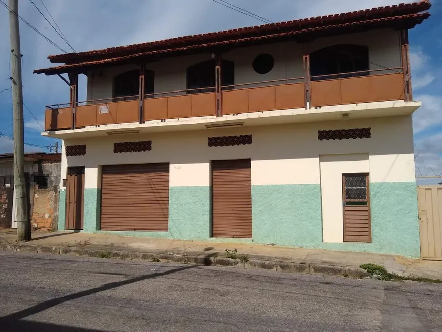 Foto 1 de Imóvel Comercial com 3 Quartos à venda, 269m² em Vila Esportiva, Vespasiano