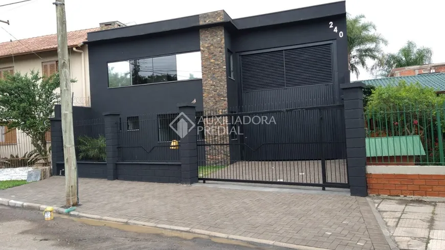 Foto 1 de Galpão/Depósito/Armazém à venda, 230m² em Liberdade, Novo Hamburgo