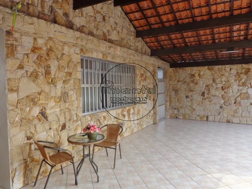 Foto 1 de Casa com 3 Quartos para venda ou aluguel, 180m² em Boqueirão, Praia Grande