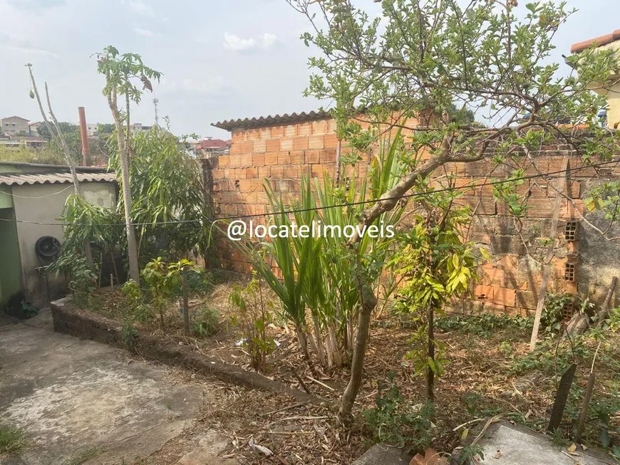 Foto 1 de Casa com 3 Quartos à venda, 211m² em Brasil Industrial, Belo Horizonte