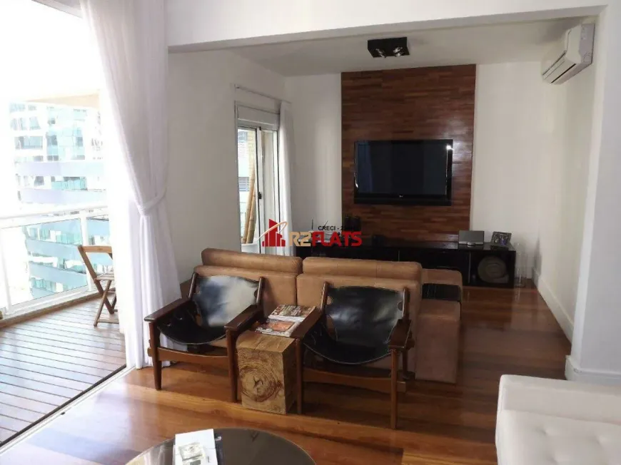 Foto 1 de Apartamento com 2 Quartos à venda, 190m² em Brooklin, São Paulo