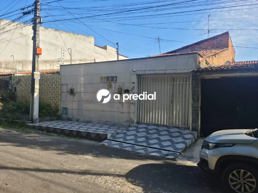 Foto 1 de Casa com 3 Quartos à venda, 150m² em Passaré, Fortaleza