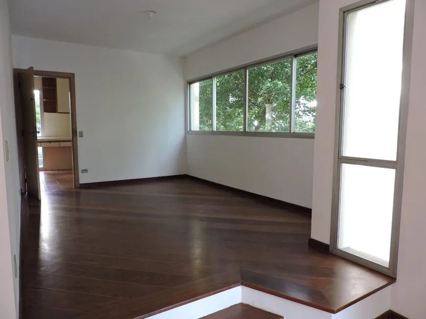 Foto 1 de Apartamento com 4 Quartos para venda ou aluguel, 195m² em Real Parque, São Paulo