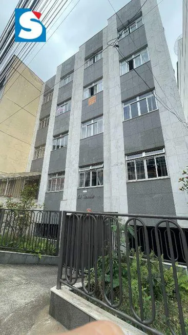 Foto 1 de Apartamento com 2 Quartos para alugar, 70m² em Jardim Glória, Juiz de Fora