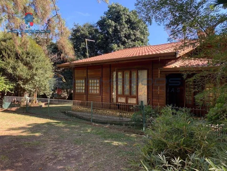 Foto 1 de Fazenda/Sítio com 3 Quartos à venda, 300m² em Chácara Grota Azul, Hortolândia