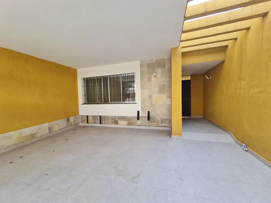 Foto 1 de Sobrado com 3 Quartos à venda, 160m² em Jardim Bonfiglioli, São Paulo