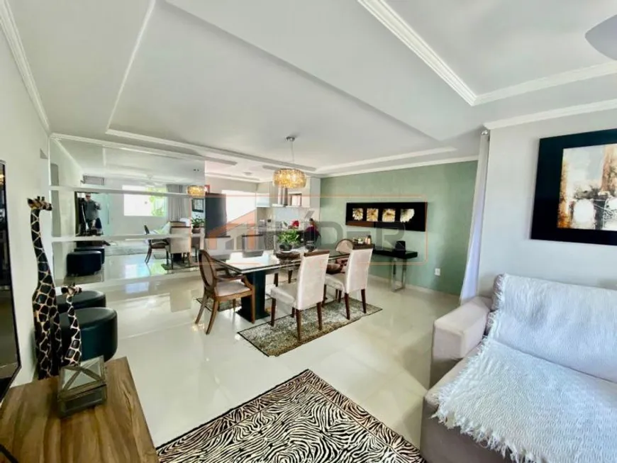 Foto 1 de Casa com 2 Quartos à venda, 300m² em Maria das Gracas, Colatina
