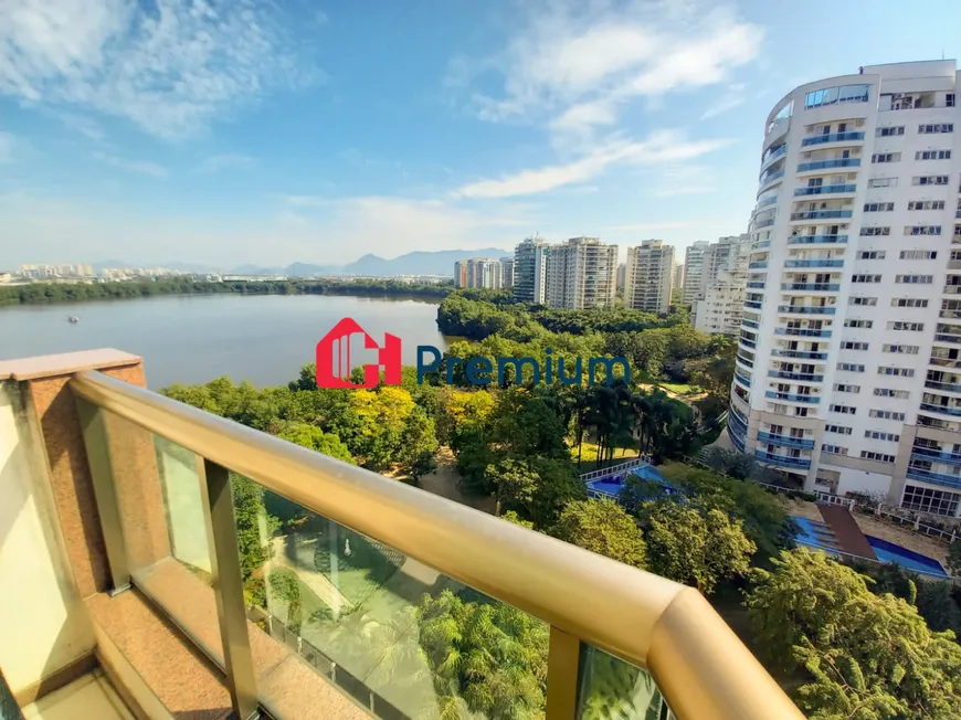 Foto 1 de Apartamento com 4 Quartos à venda, 241m² em Barra da Tijuca, Rio de Janeiro