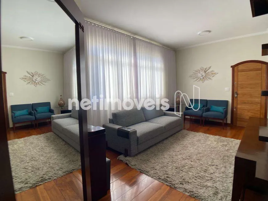 Foto 1 de Apartamento com 3 Quartos à venda, 129m² em Sagrada Família, Belo Horizonte