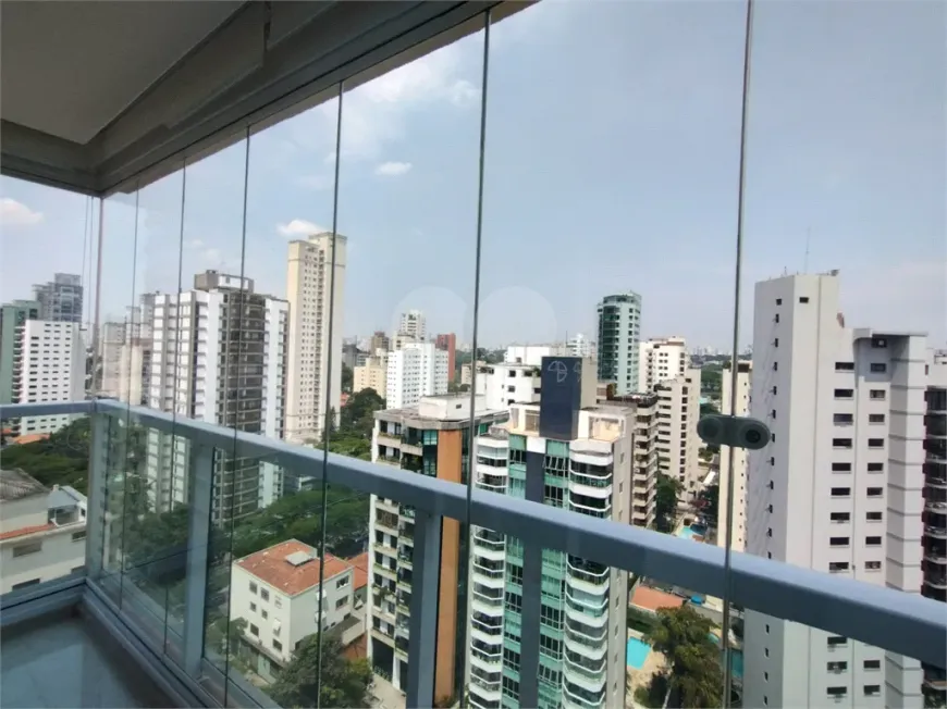 Foto 1 de Apartamento com 4 Quartos para alugar, 288m² em Moema, São Paulo