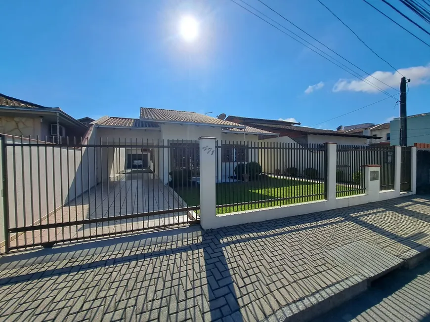 Foto 1 de Casa com 3 Quartos à venda, 171m² em Aventureiro, Joinville