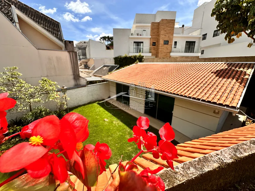 Foto 1 de Casa com 4 Quartos para alugar, 500m² em Jardim Social, Curitiba