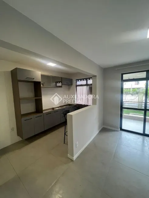 Foto 1 de Apartamento com 2 Quartos à venda, 74m² em Ingleses do Rio Vermelho, Florianópolis