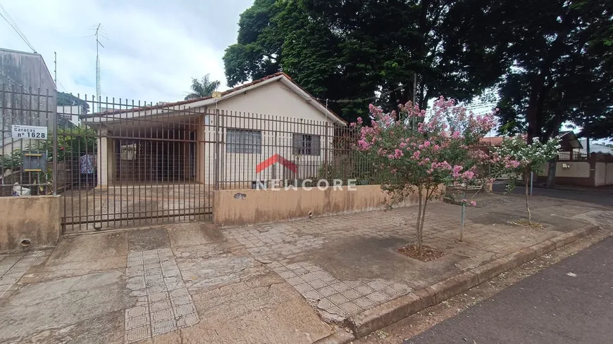 Foto 1 de Casa com 3 Quartos à venda, 100m² em Vila Morangueira, Maringá