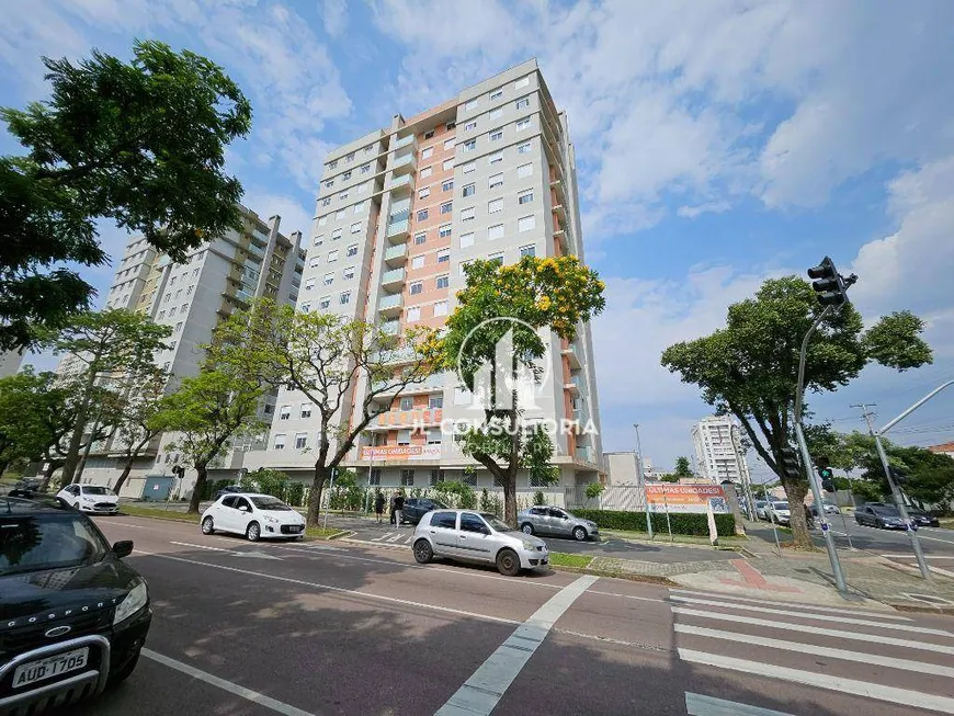 Foto 1 de Apartamento com 3 Quartos à venda, 78m² em Capão Raso, Curitiba