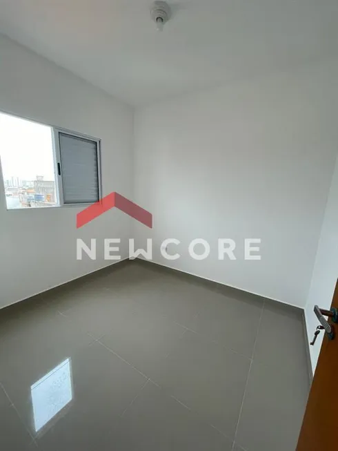 Foto 1 de Apartamento com 2 Quartos à venda, 44m² em Jardim Eliane, São Paulo