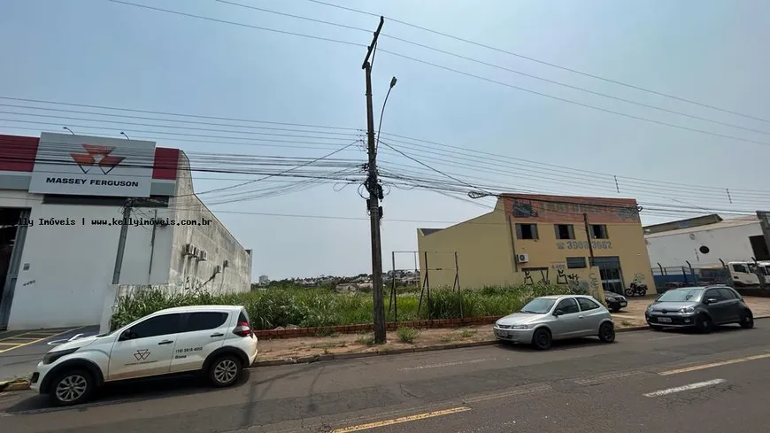 Foto 1 de Lote/Terreno à venda, 1600m² em Jardim Jequitiba, Presidente Prudente