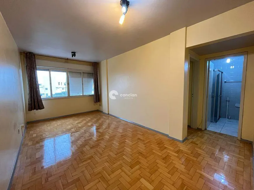 Foto 1 de Apartamento com 1 Quarto à venda, 47m² em Centro, Santa Maria