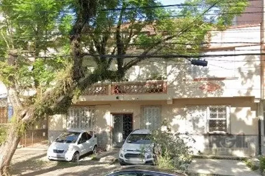 Foto 1 de Apartamento com 3 Quartos à venda, 59m² em Rio Branco, Porto Alegre