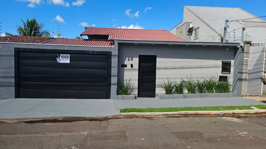 Foto 1 de Casa com 3 Quartos à venda, 220m² em Vila Giocondo Orsi, Campo Grande