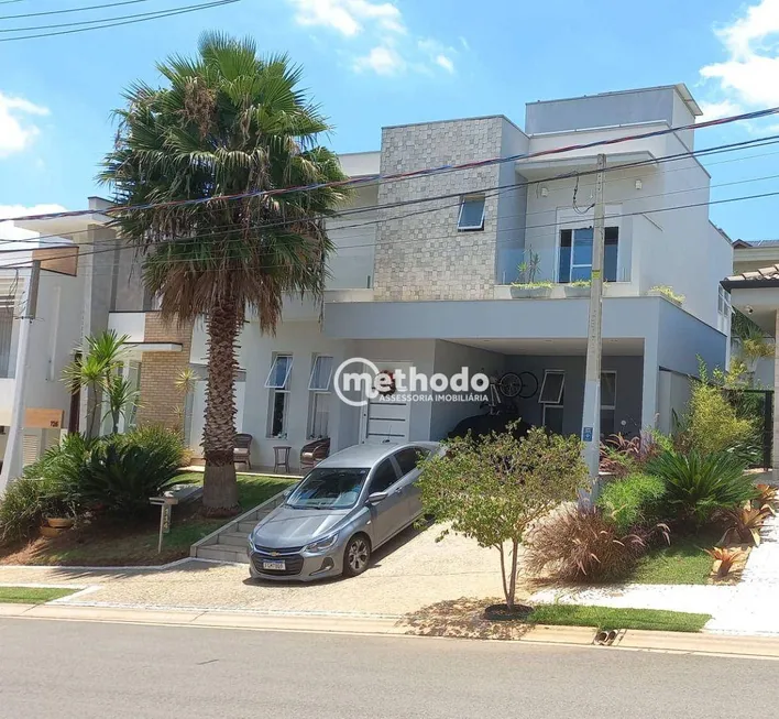 Foto 1 de Casa de Condomínio com 3 Quartos à venda, 240m² em Swiss Park, Campinas