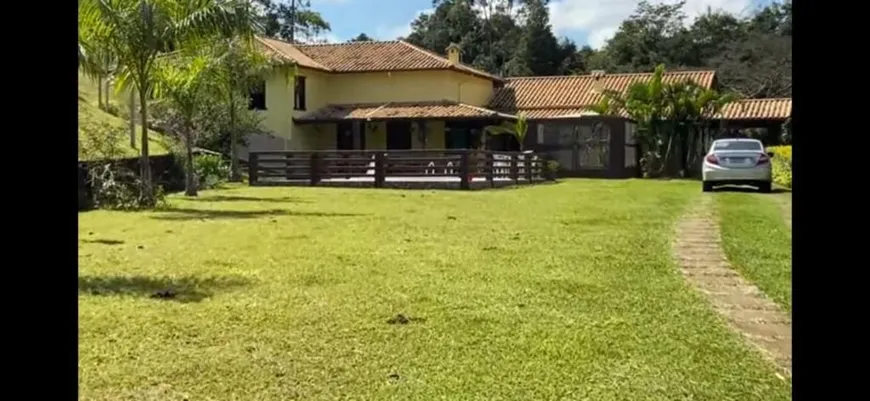 Foto 1 de Fazenda/Sítio com 8 Quartos à venda, 11520m² em , Entre Rios de Minas