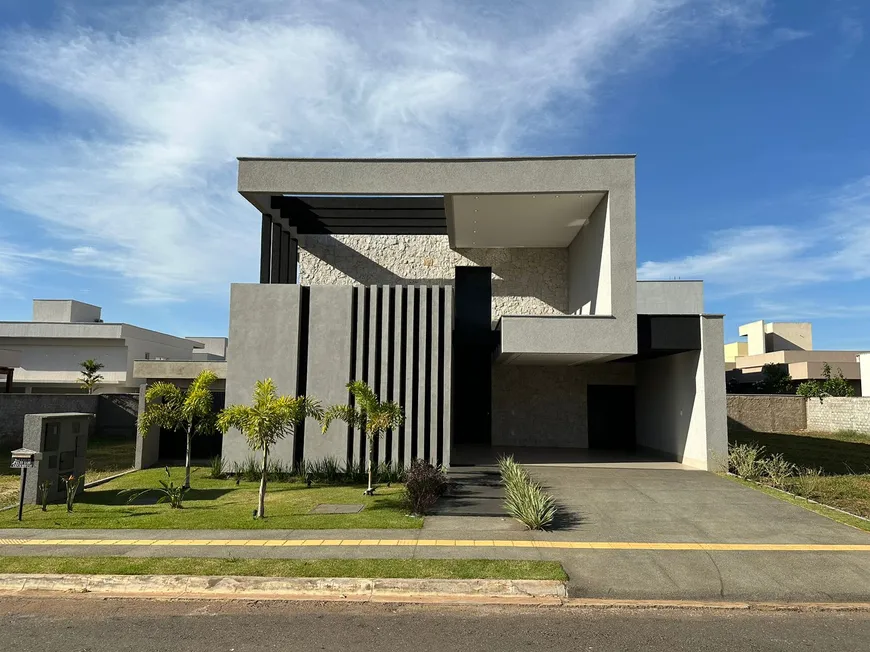 Foto 1 de Casa de Condomínio com 4 Quartos à venda, 420m² em Fazenda Vau das Pombas, Goiânia