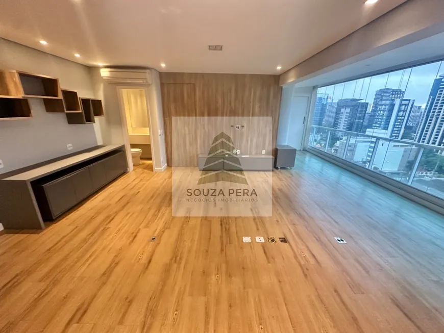 Foto 1 de Apartamento com 1 Quarto para alugar, 70m² em Itaim Bibi, São Paulo