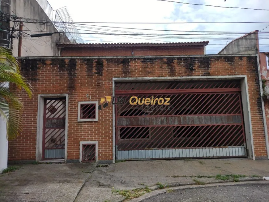 Foto 1 de Casa com 2 Quartos à venda, 100m² em Cidade Dutra, São Paulo