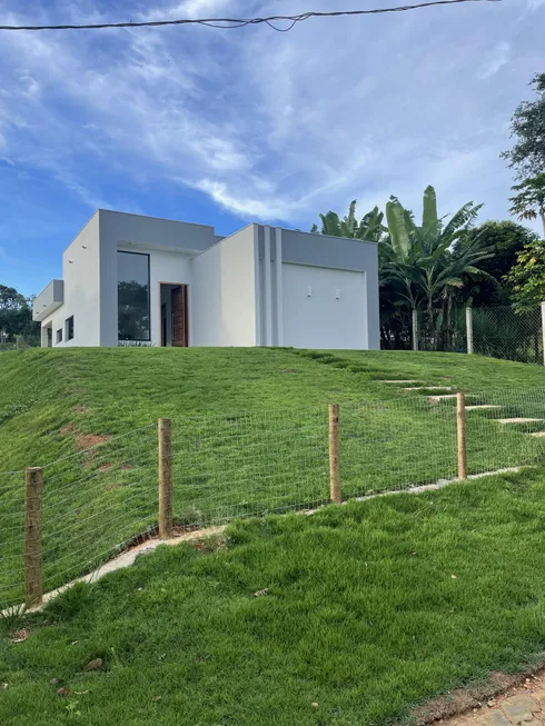 Foto 1 de Casa de Condomínio com 3 Quartos à venda, 170m² em Condominio Serra Morena, Jaboticatubas