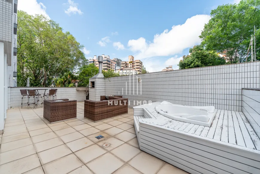 Foto 1 de Apartamento com 1 Quarto à venda, 102m² em Petrópolis, Porto Alegre