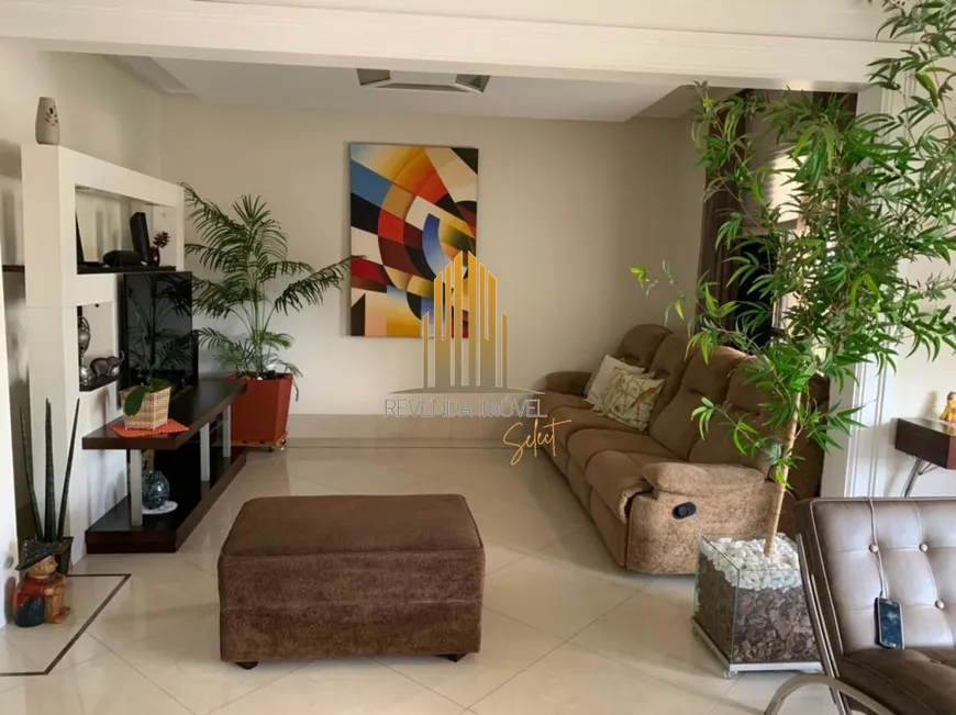 Foto 1 de Apartamento com 3 Quartos à venda, 176m² em Vila Suzana, São Paulo