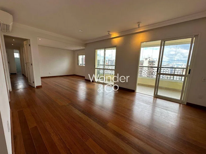 Foto 1 de Apartamento com 3 Quartos à venda, 130m² em Moema, São Paulo