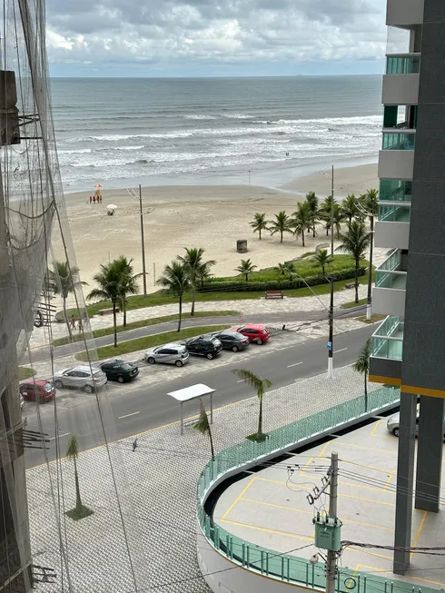Foto 1 de Apartamento com 1 Quarto à venda, 53m² em Maracanã, Praia Grande