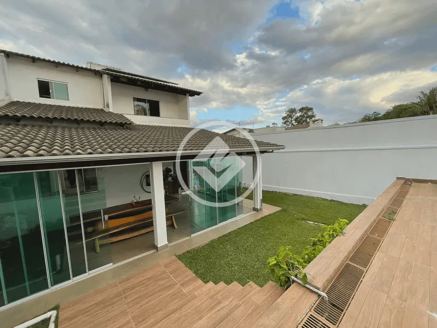 Foto 1 de Casa de Condomínio com 5 Quartos à venda, 360m² em Setor Habitacional Vicente Pires, Brasília