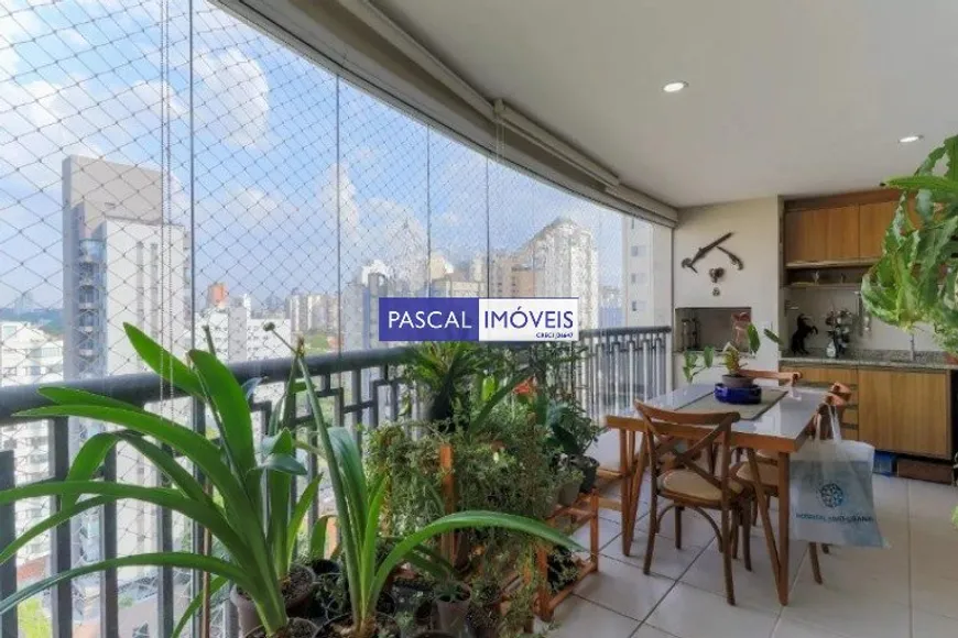 Foto 1 de Apartamento com 2 Quartos à venda, 144m² em Campo Belo, São Paulo