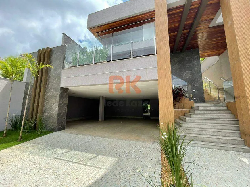 Foto 1 de Casa com 4 Quartos à venda, 445m² em Castelo, Belo Horizonte