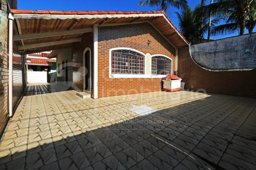 Foto 1 de Casa com 2 Quartos à venda, 150m² em Jardim Peruibe , Peruíbe