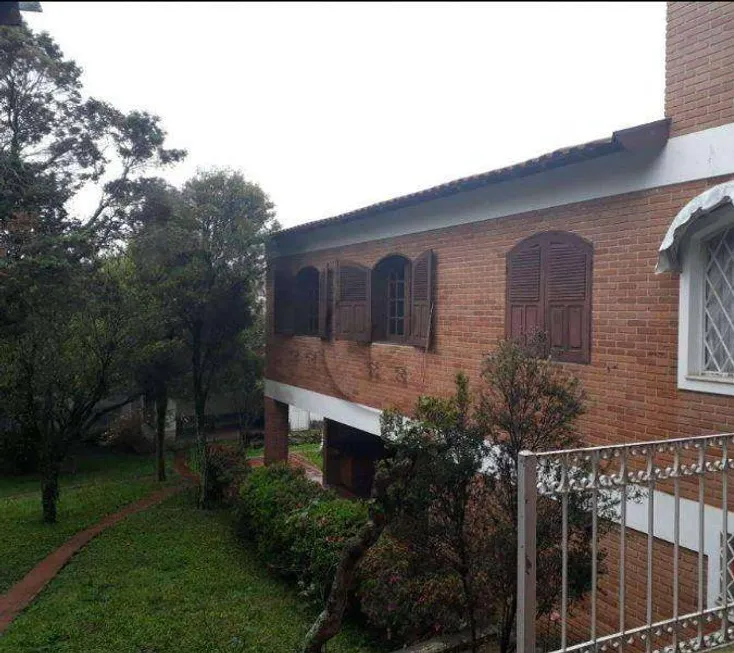 Foto 1 de Casa com 3 Quartos para alugar, 368m² em Vila Pires, Santo André