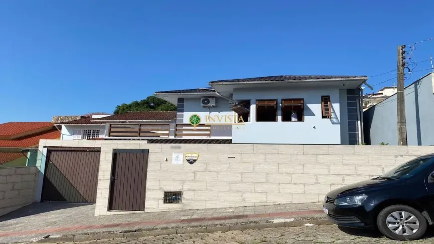 Foto 1 de Casa com 3 Quartos à venda, 450m² em Itaguaçu, Florianópolis